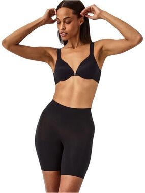 Spanx Womens Mid-Thigh Sculpting Shaping Seamless Shorts Black